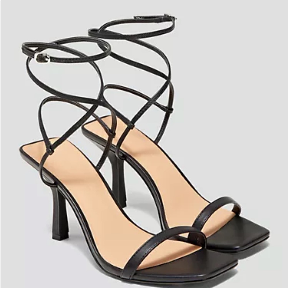 Lulu Strappy Open Toe Heels In Black